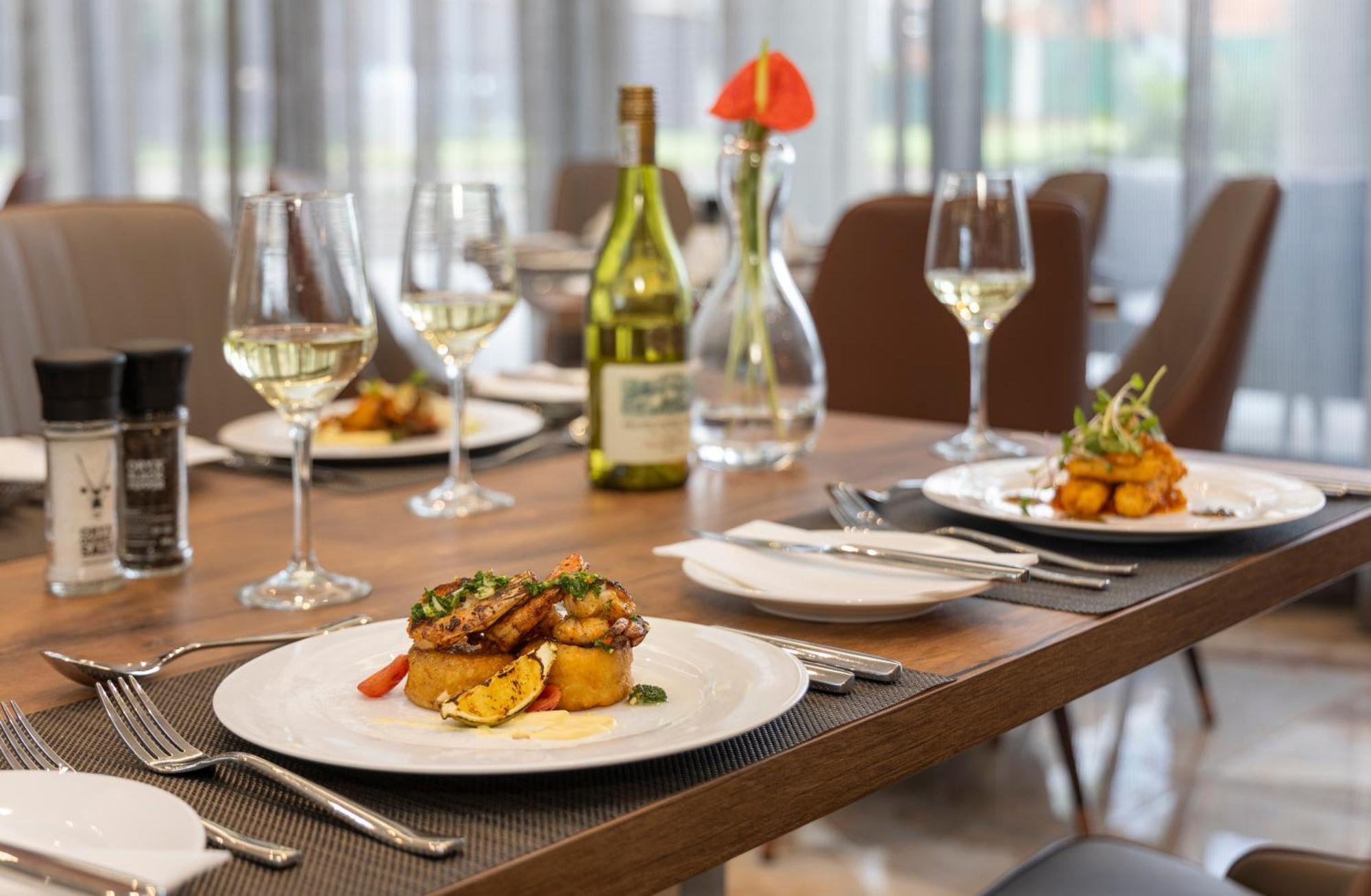 Coastlands Skye Hotel, Ridgeside, Umhlanga Hotel Durban