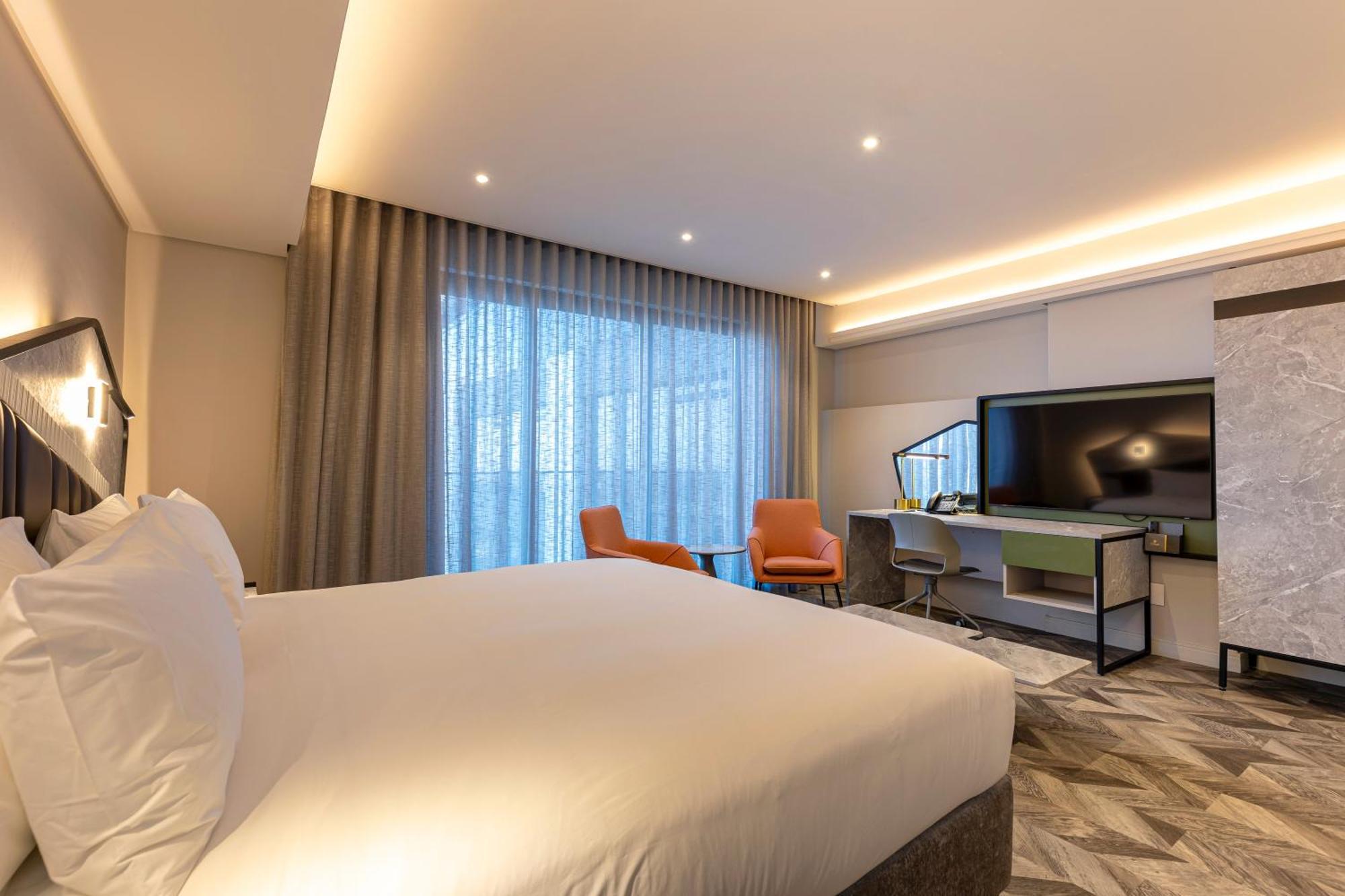 Coastlands Skye Hotel, Ridgeside, Umhlanga 4* Durban