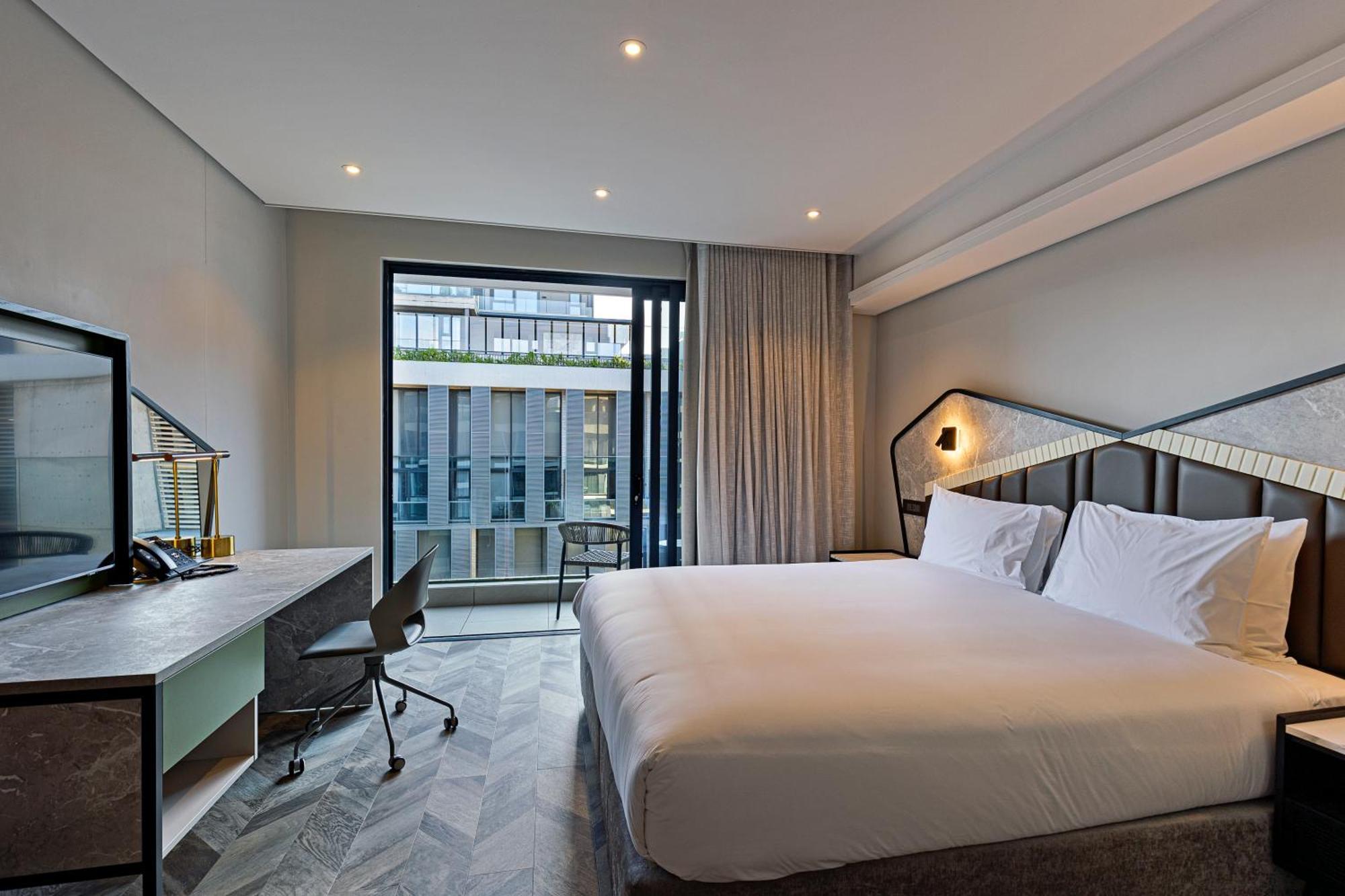 Coastlands Skye Hotel, Ridgeside, Umhlanga 4* Durban