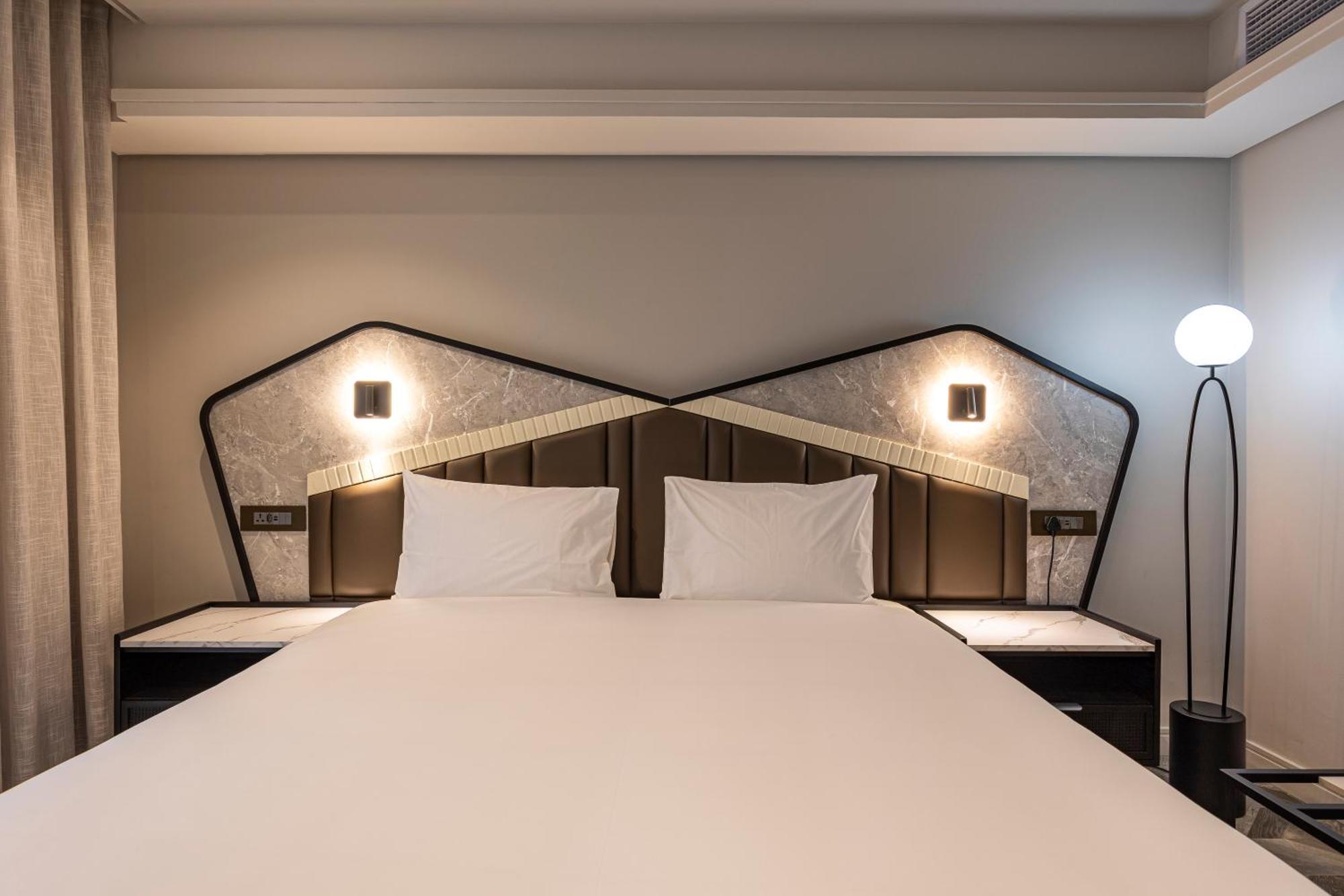 Coastlands Skye Hotel, Ridgeside, Umhlanga 4*