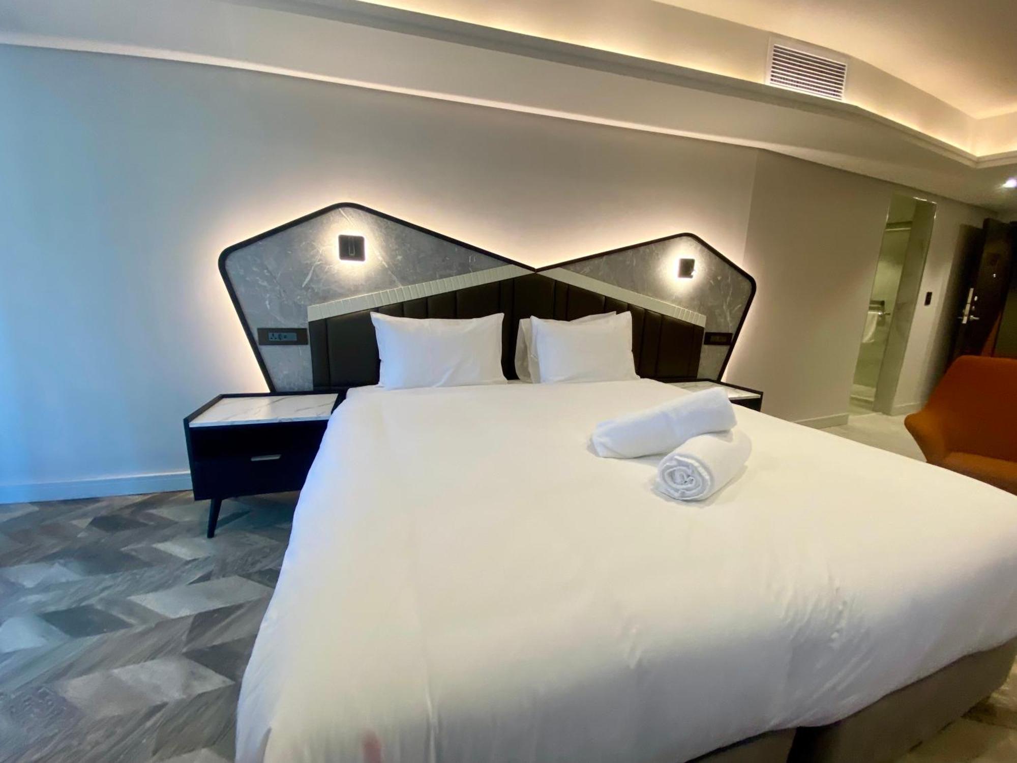 Coastlands Skye Hotel, Ridgeside, Umhlanga